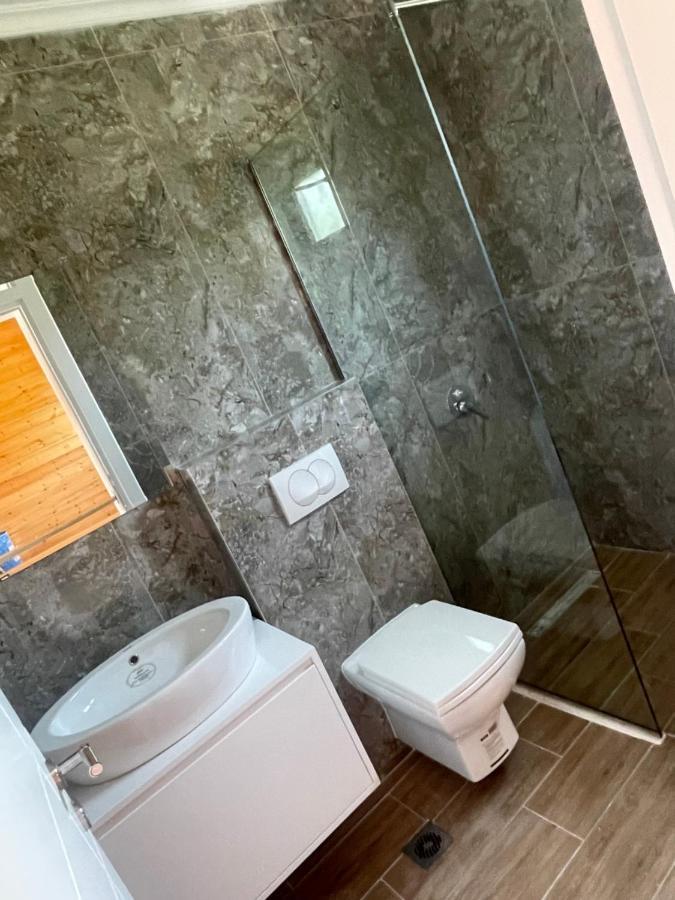 Hotel Bujtina Siar Pogradec Esterno foto