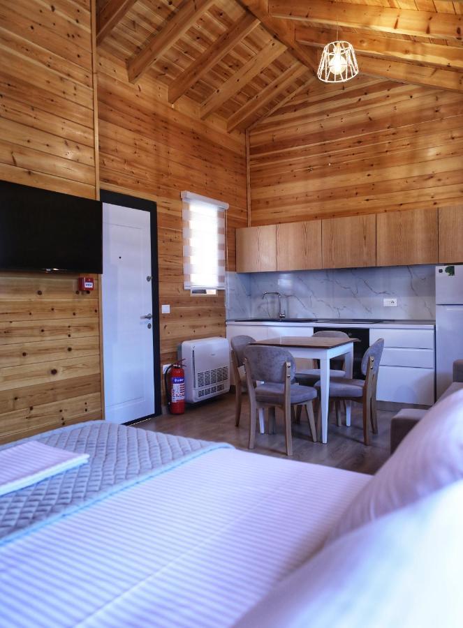 Hotel Bujtina Siar Pogradec Esterno foto